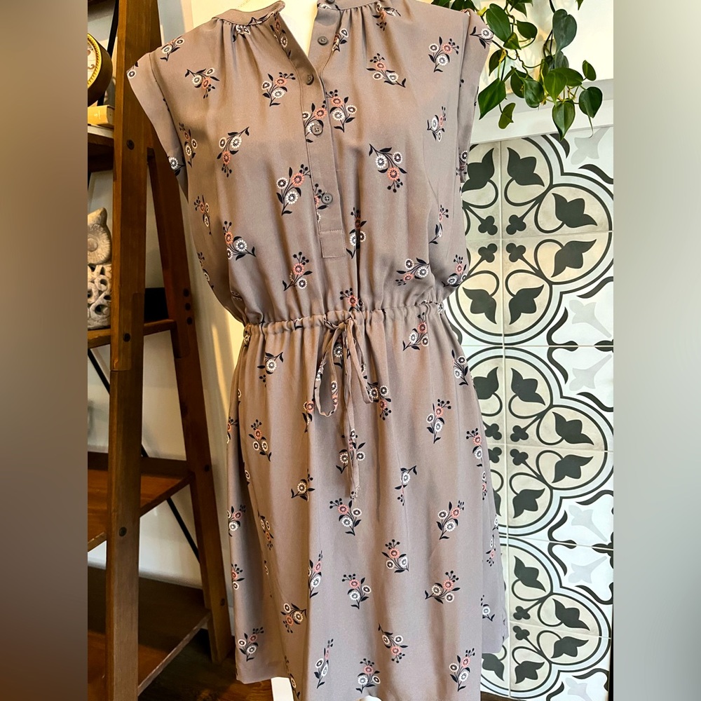 LOFT dress, sleeveless, medium,